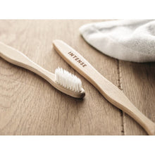Carica l&#39;immagine nel visualizzatore di Gallery, DENTOBRUSH - CURA PERSONALE - Midocean - Health, Personal Care, Spazzolino Da Denti In Bamboo Mo9877