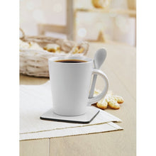 Carica l&#39;immagine nel visualizzatore di Gallery, SUBLIMKONIK - bianco - CASA E VIVERE - Midocean - Cups, Home &amp; Living, Tazza E Cucchiaino In Porcella Mo8442