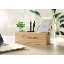 Carica l&#39;immagine nel visualizzatore di Gallery, THILA - Legna - TEMPO LIBERO - Midocean - Leisure, Plant, Stand Scrivania Con Kit Di Semimo6408
